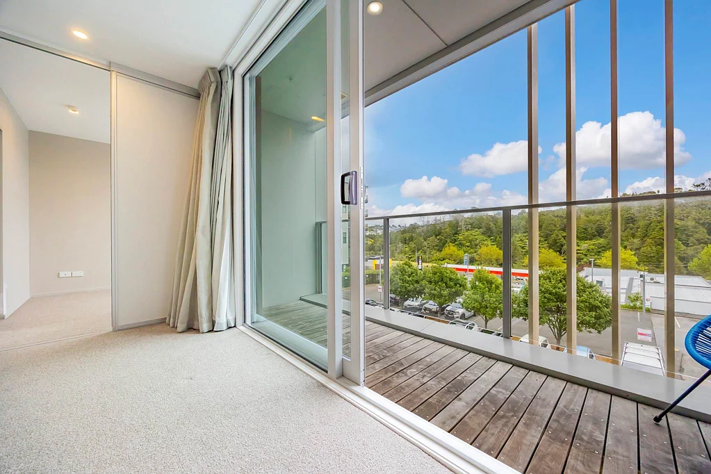 Albany 1 Slaapkamer Albany Central – Freehold with Two Car Parks!