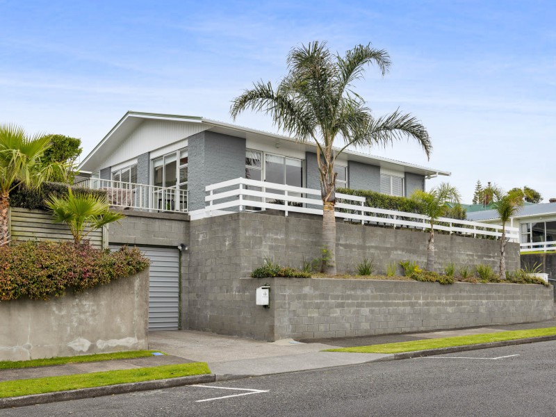 1/246 Courtenay Street, Strandon, New Plymouth, 2 phòng ngủ, 1 phòng tắm