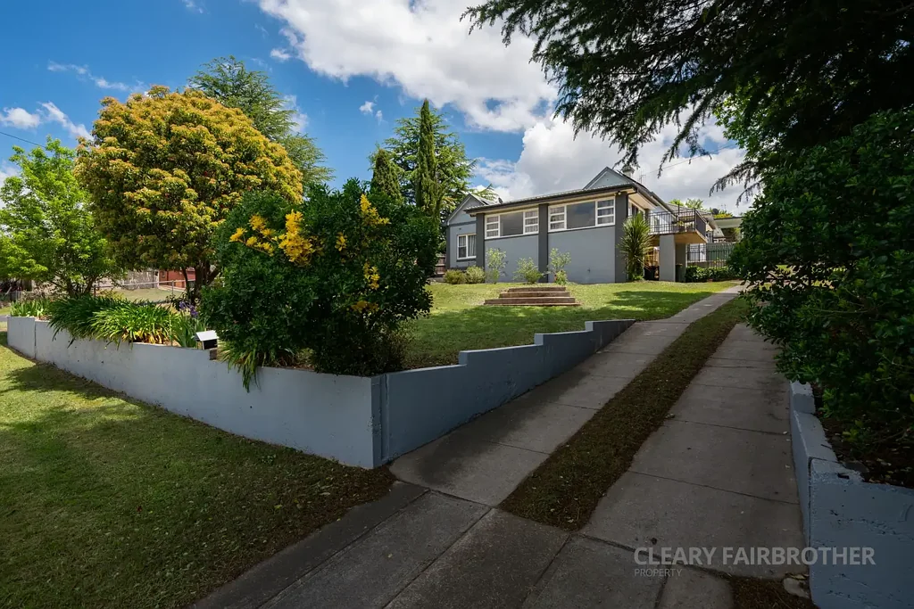 231 Peel Street, Bathurst, NSW 2795