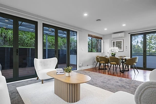 3 Heatherleigh Rise, Northcross, North Shore City