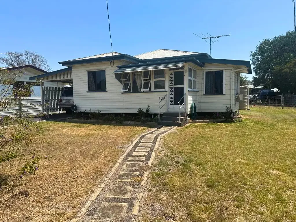 Dalby 2ਬੈੱਡਰੂਮ Great First Home or Renovator's Opportunity