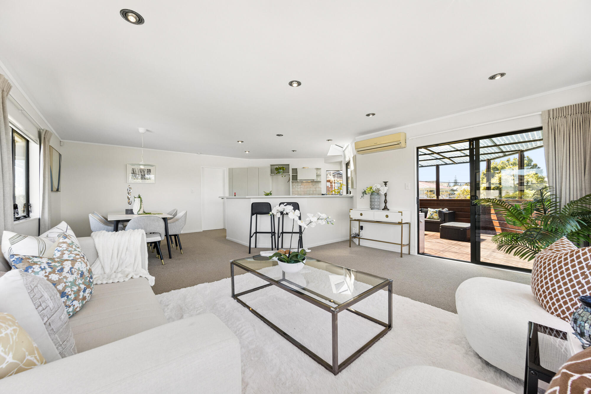 2/81 Donovan Street, Blockhouse Bay, photo 8