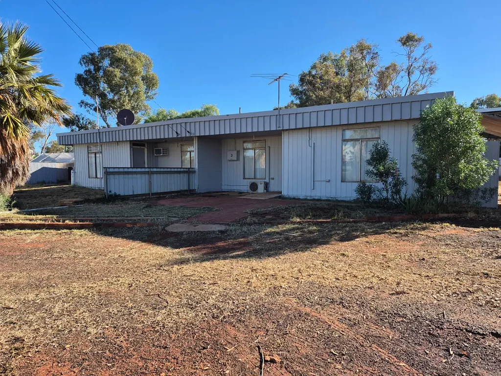 Laverton 8침실 Quadruplex with insane investment potential!
