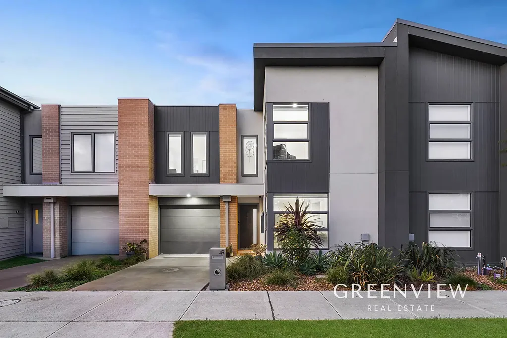 49 Matchett Drive, Clyde, VIC 3978
