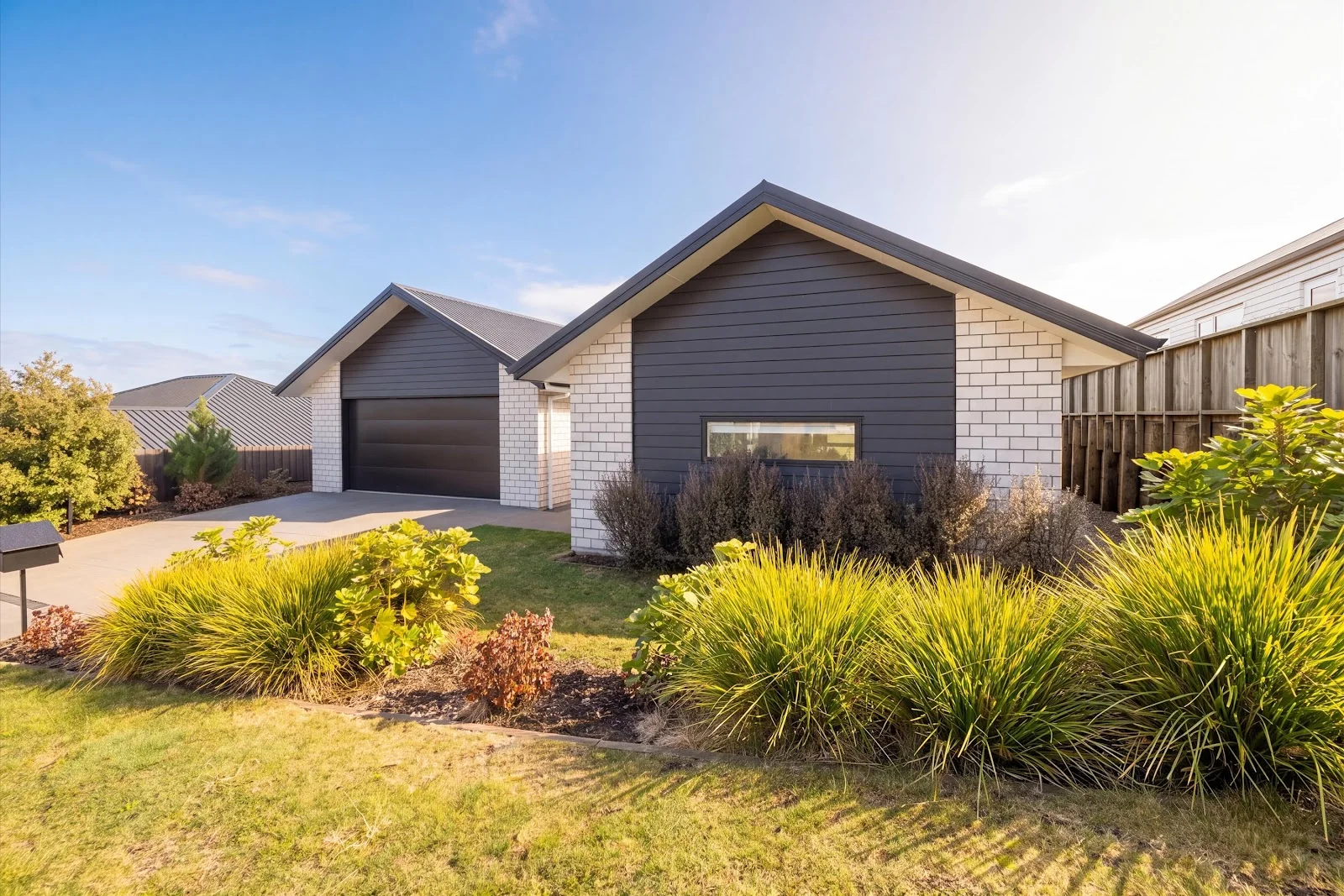 Owhata 4 Bedroom Space to Settle In, Style to Stay For