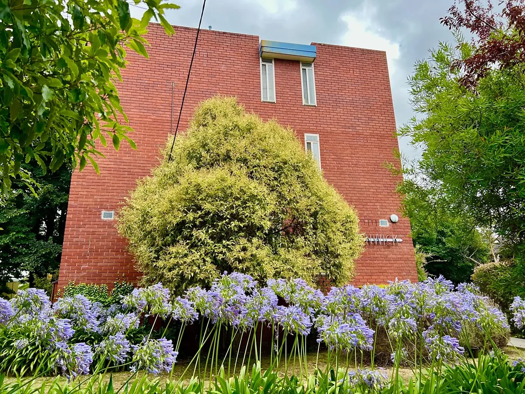 Box Hill 2 Bedroom Location, Lifestyle & Light - Ideal Investment or First Home