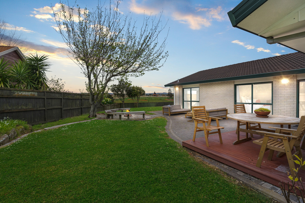 20 Gairloch Place, Wattle Downs, Auckland - Manukau, 5 Schlafzimmer, 2 Badezimmer