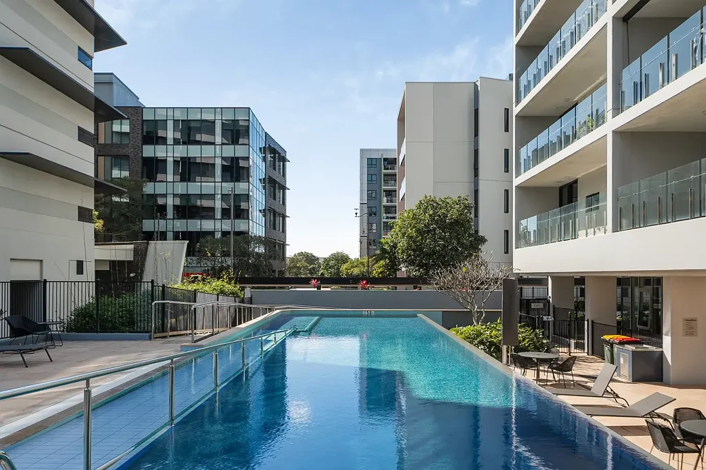 Hamilton 2 Bedroom Premium Portside Living With River Views