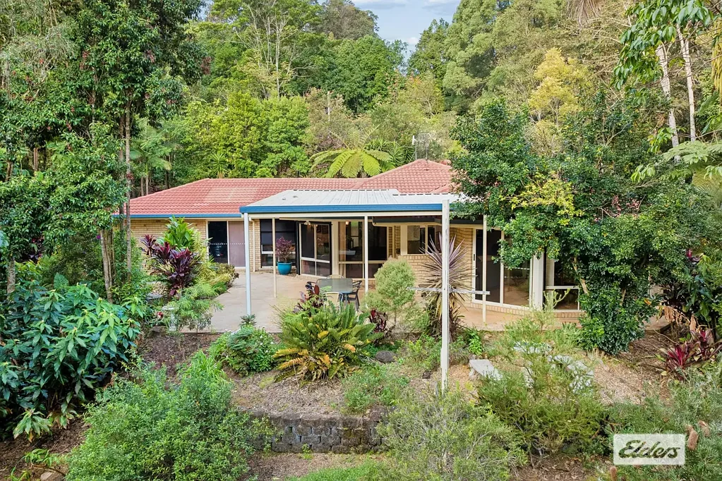 North Arm 4ਬੈੱਡਰੂਮ 4 bedroom on A Private 5.6 Acres, (5 Mins to Town)