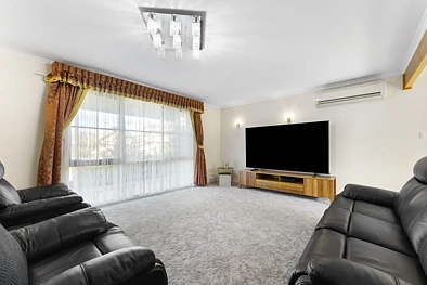 8 Hayes Court, West Lakes, SA 5021, 4 Bedrooms, 2 Bathrooms, House