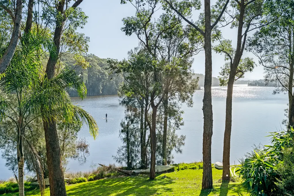 Burrill Lake 5房  Lake Views, Elevation, Nature's Doorstep- Perfect!