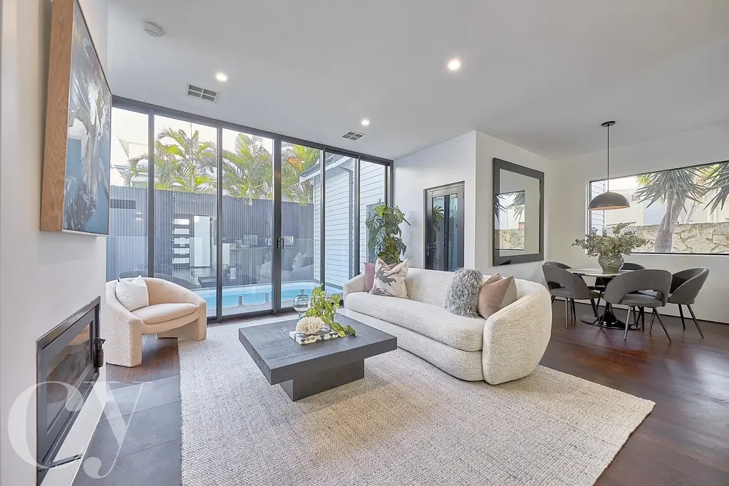 Coastal Luxe Sanctuary Moments from South Beach