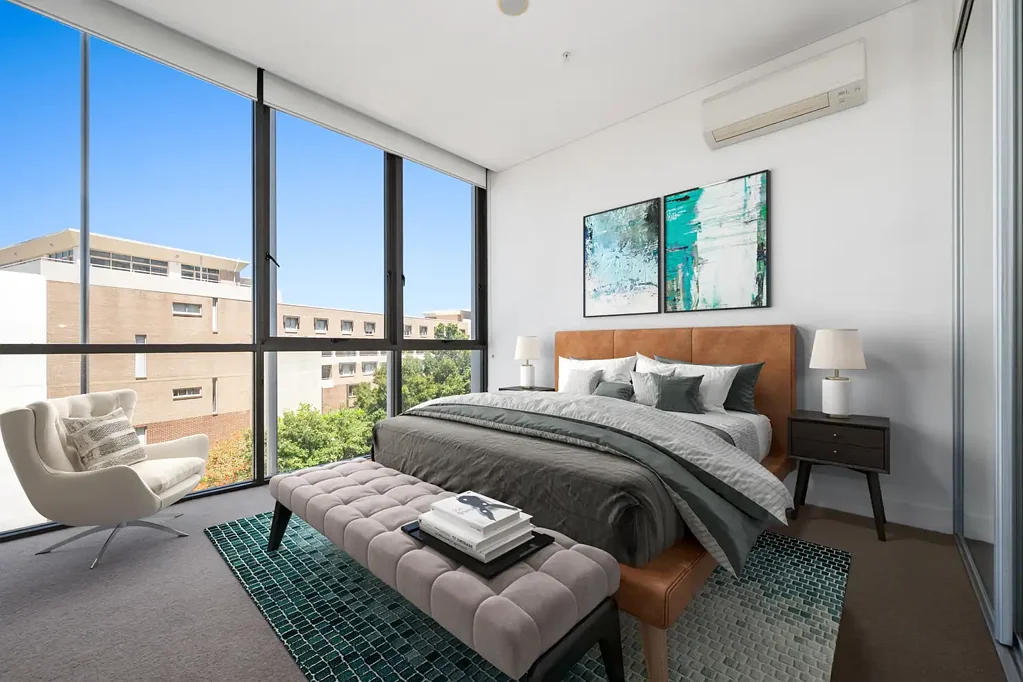Spacious One Bedroom Apartment with Study and Parking in the Heart of Mascot