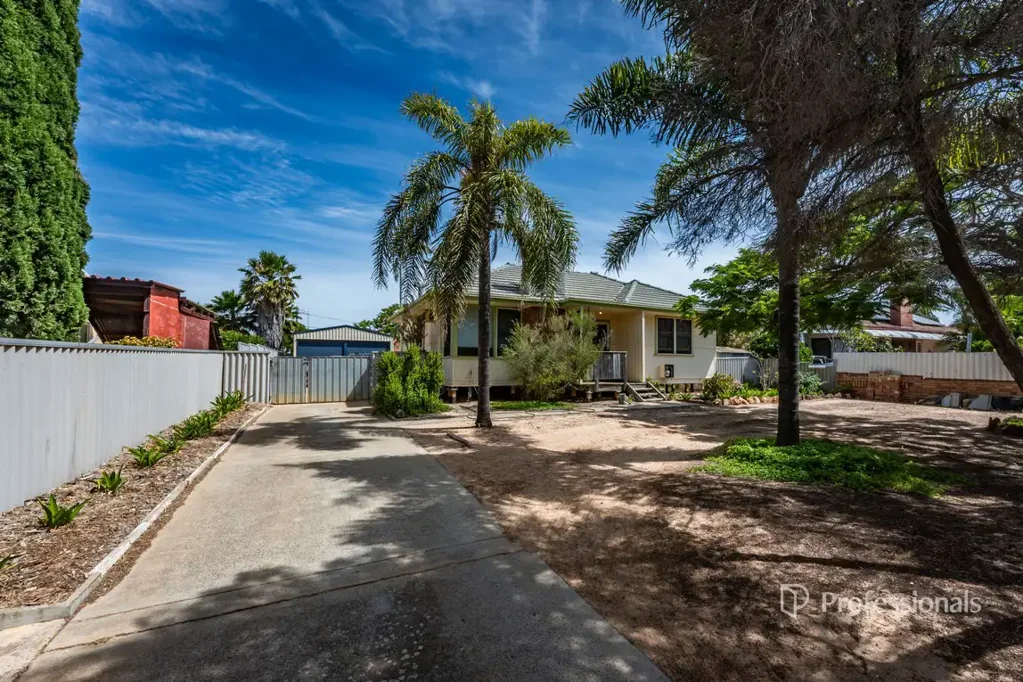 Rangeway 3Phòng ngủ Move in or Rent Out - You Choose