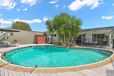 19 Koppen Terrace, Mooroobool, QLD 4870, 2 habitaciones, 1 baños, House