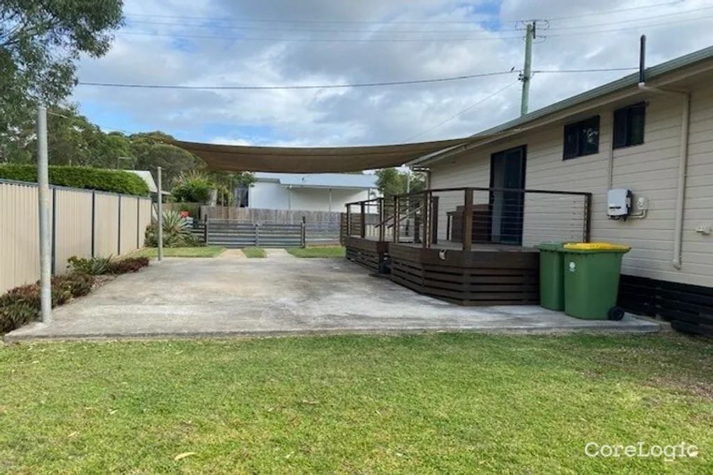 1 Carissa Street, Russell Island, QLD 4184