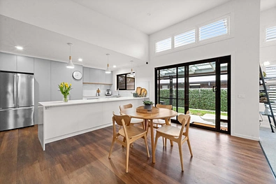 2/108 River Road, Ambleside, TAS 7310, 3房, 2浴, House