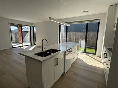 Kusina - 23 Walker Crescent, Traralgon, VIC 3844