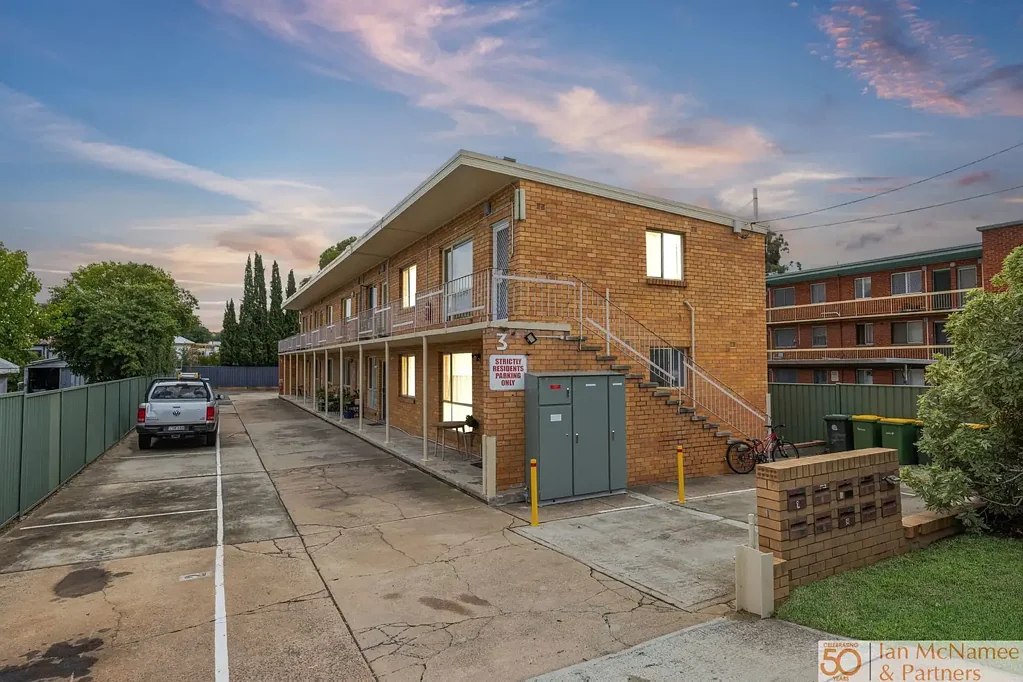 4/3 Charles Street, Queanbeyan, NSW 2620