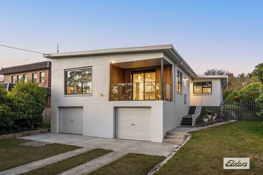 West Ulverstone 4Habitaciones RARE OPPORTUNITY - UNINTERRUPTED RIVER VIEWS