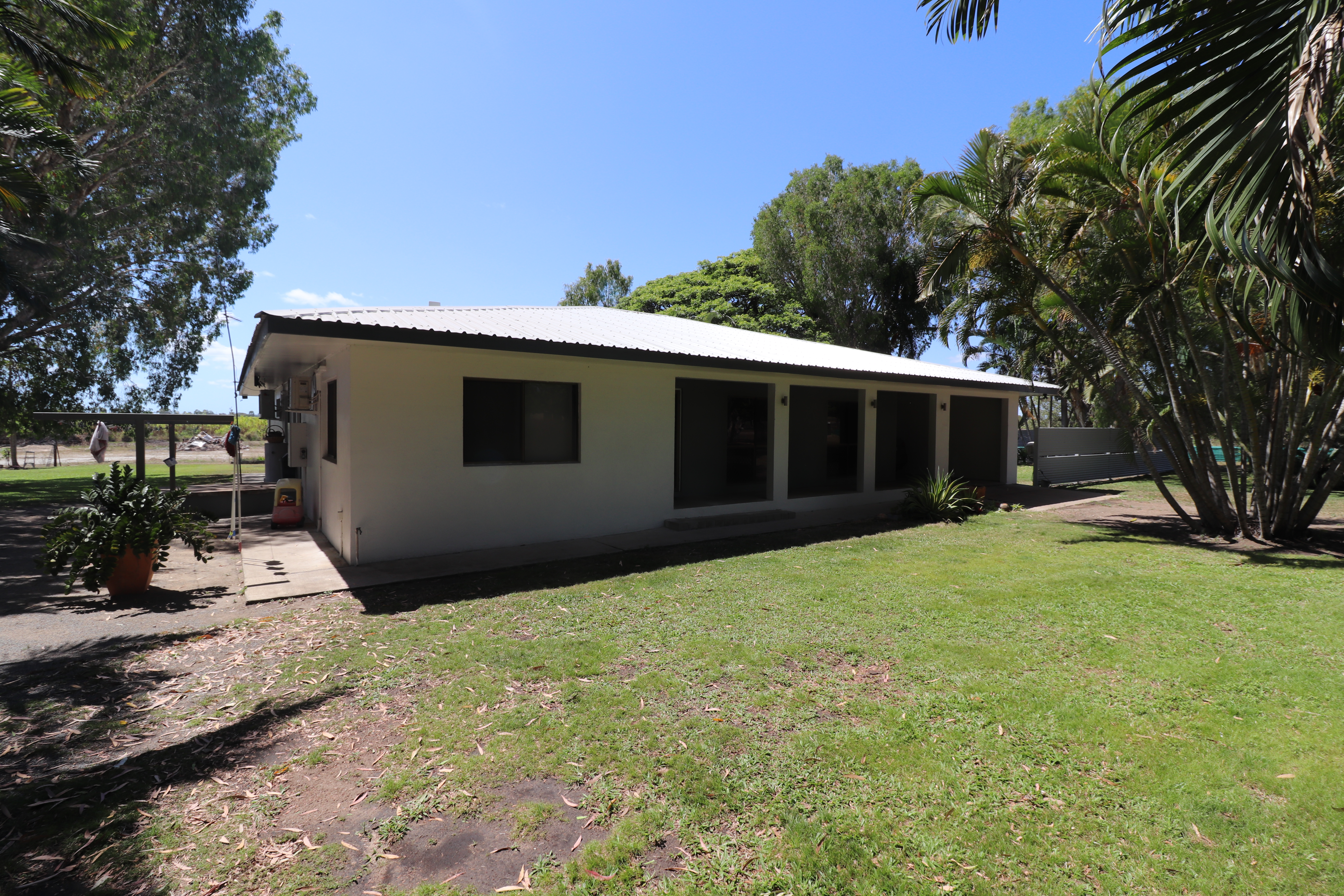 81 ELISA RD, MOUNT KELLY QLD 4807, 0 habitaciones, 0 baños, House