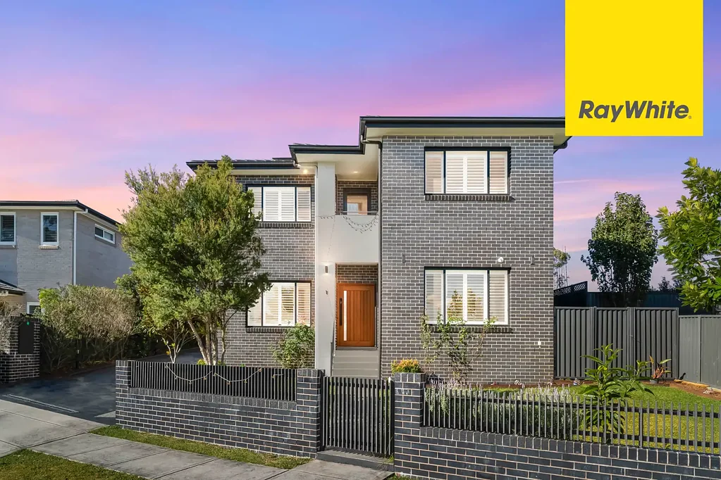 1/2 Waratah Street, Eastwood, NSW 2122