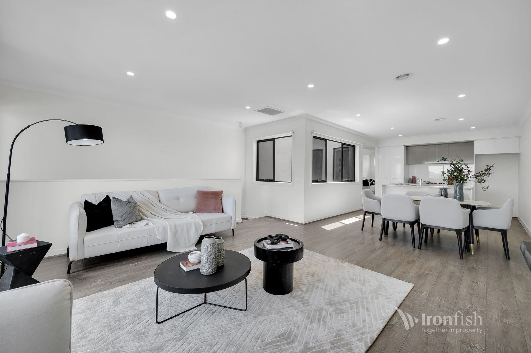 13 REGATTA DR, CRAIGIEBURN VIC 3064, 0部屋, 0バスルーム, House