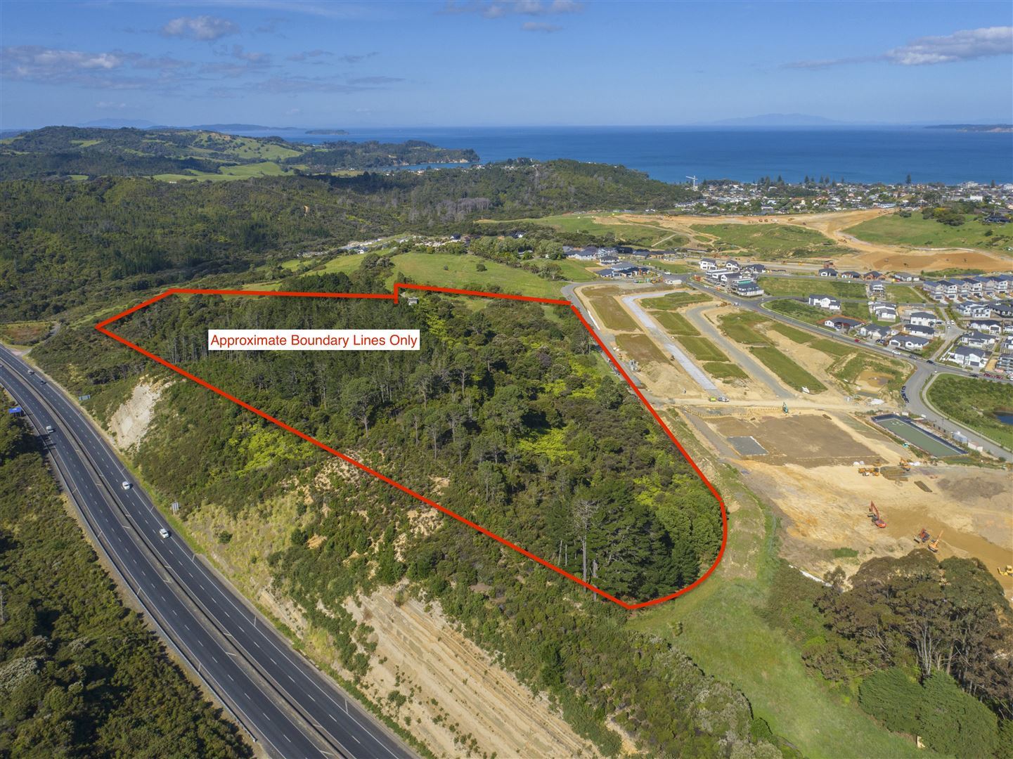 60 Sunnyheights Road, Orewa, Auckland - Rodney, 4 chambres, 0 salles de bain