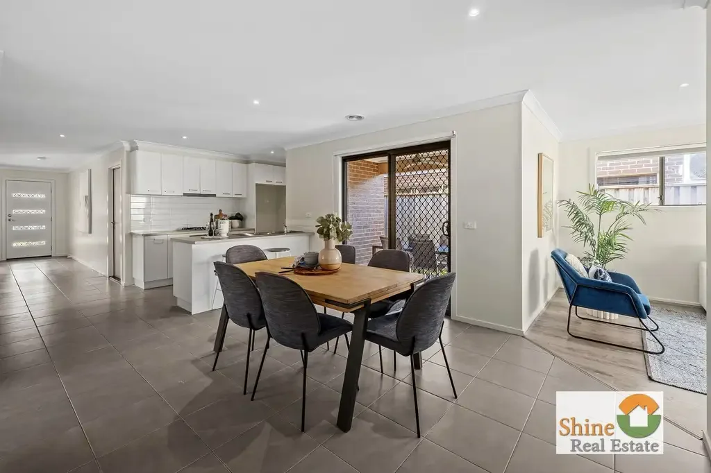 40 Seagrass Crescent, Point Cook, VIC 3030, 4 slaapkamers, 2 badkamers, House