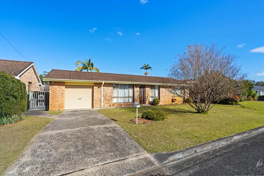 22 Mills Parade, Tuncurry, NSW 2428