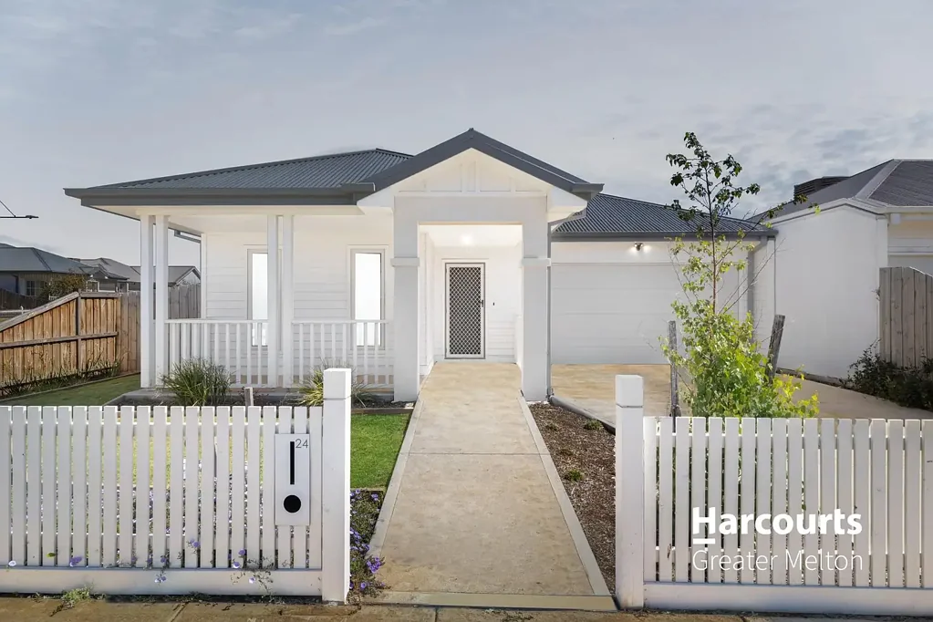 24 Woodstock Drive, Eynesbury, VIC 3338