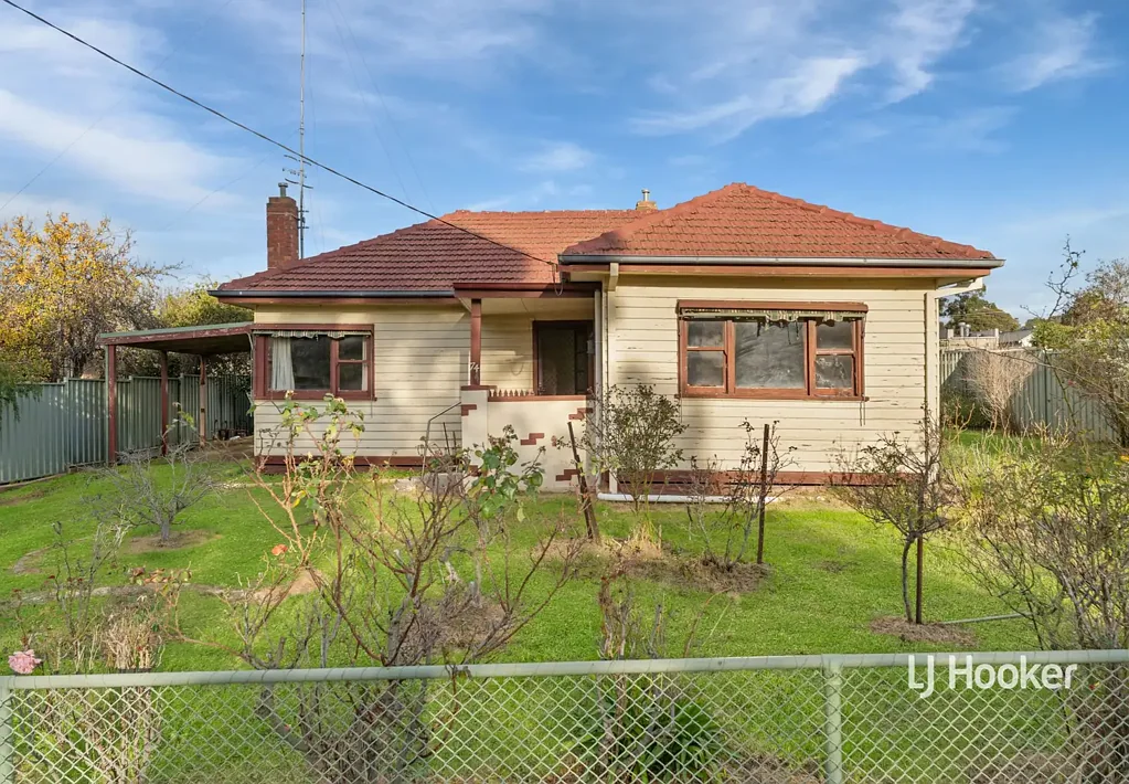 Broadford 2房  Rare Commercial 1 Zoned Opportunity - Prime Development Potential (STCA)