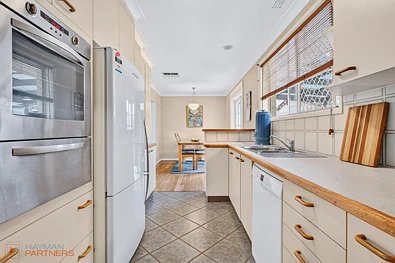 ਹੋਰ - 4 Gillies Street, Curtin, ACT 2605
