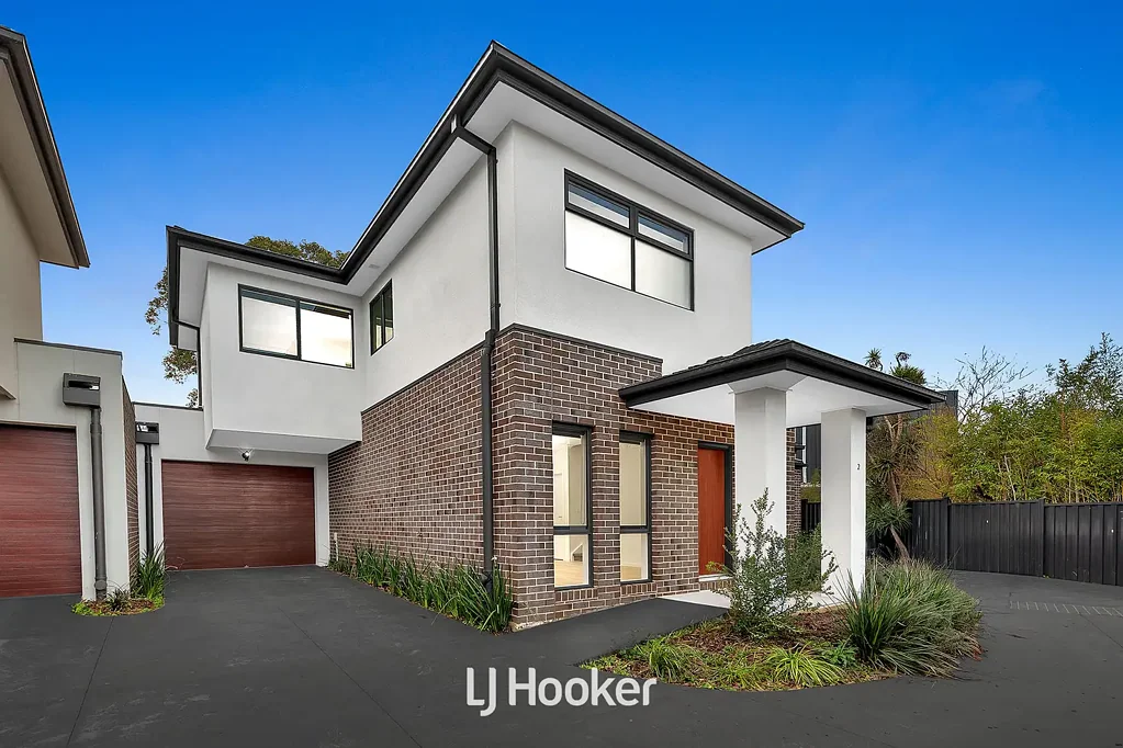 Narre Warren 3 Bedroom Architecturally Designed Townhouse with Every Modern Comfort