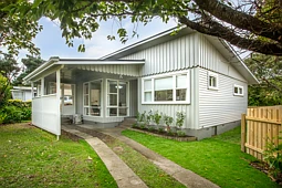 36 Silverbirch Grove, Churton Park