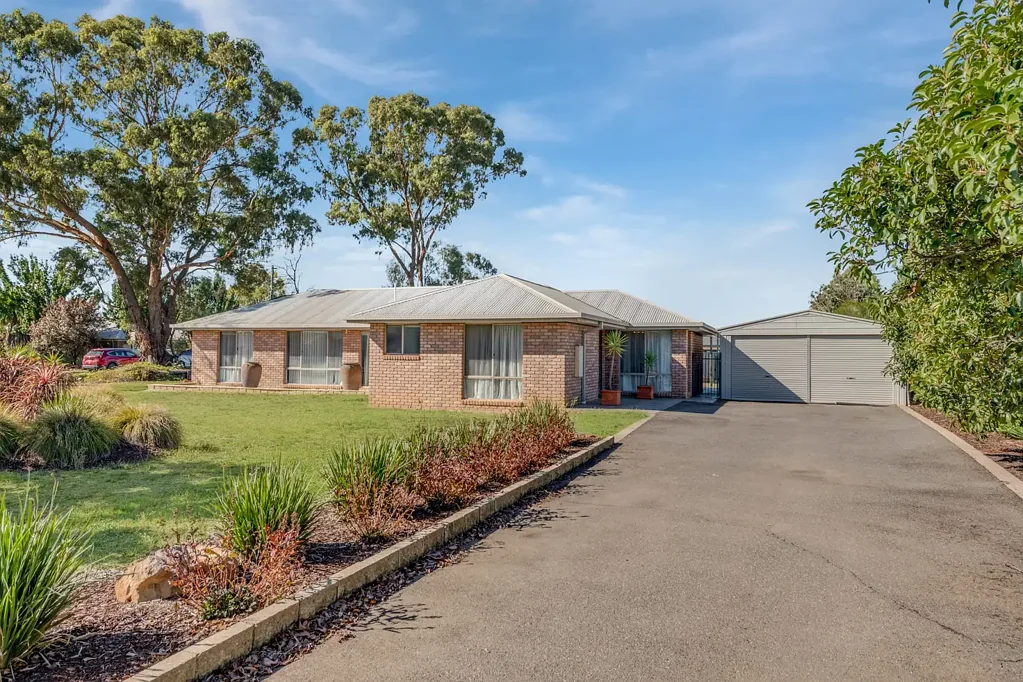 186 Station Street, Epsom, VIC 3551