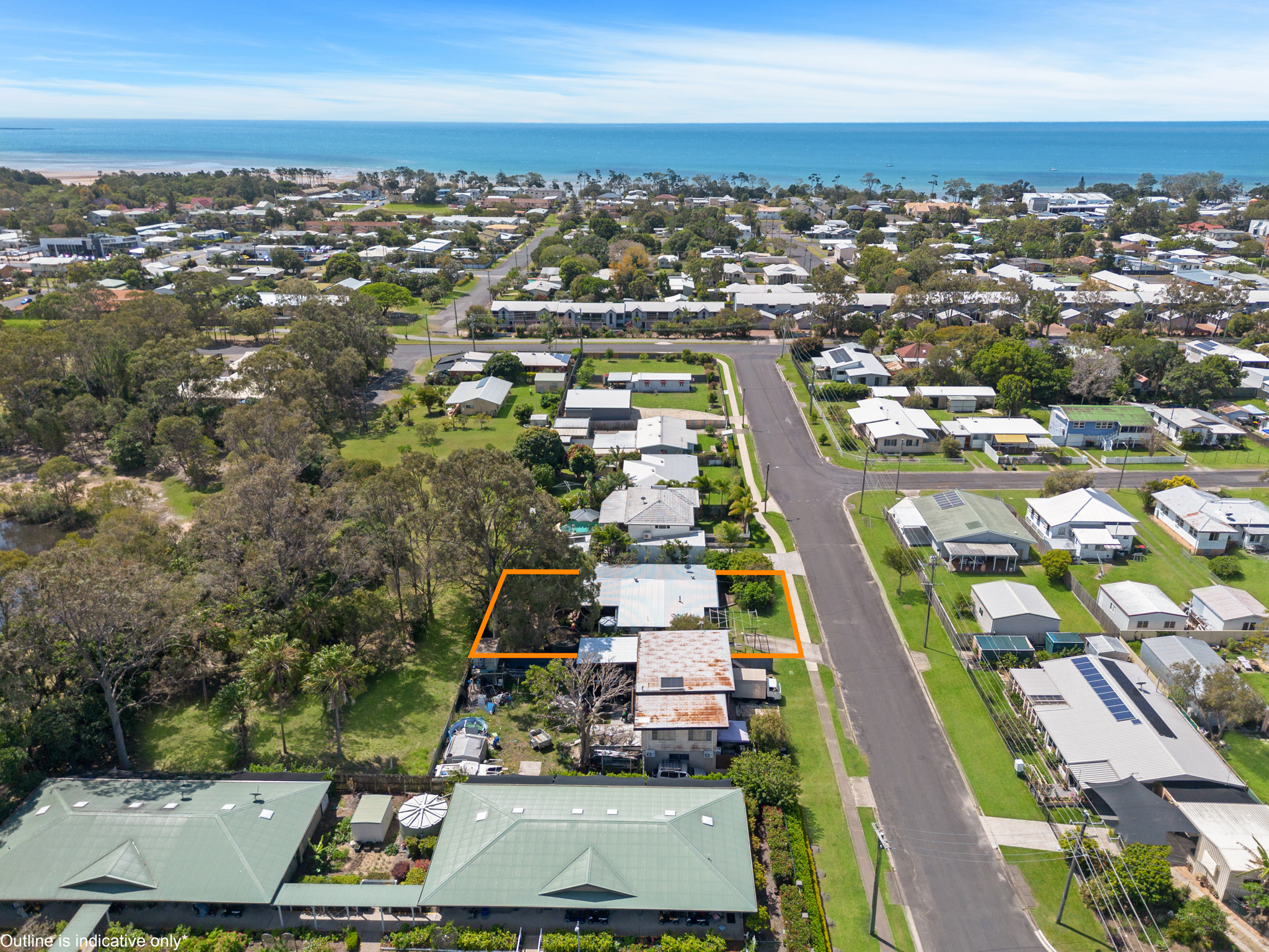 11 MCNALLY ST, SCARNESS QLD 4655, 0 chambres, 0 salles de bain, House