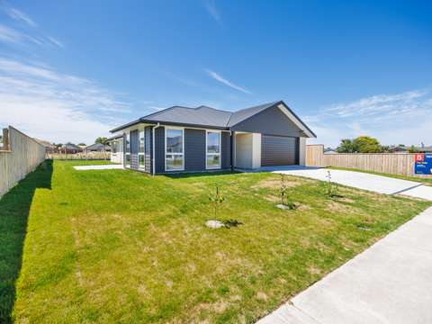 Feilding 3部屋 All dressed up and ready to roll!