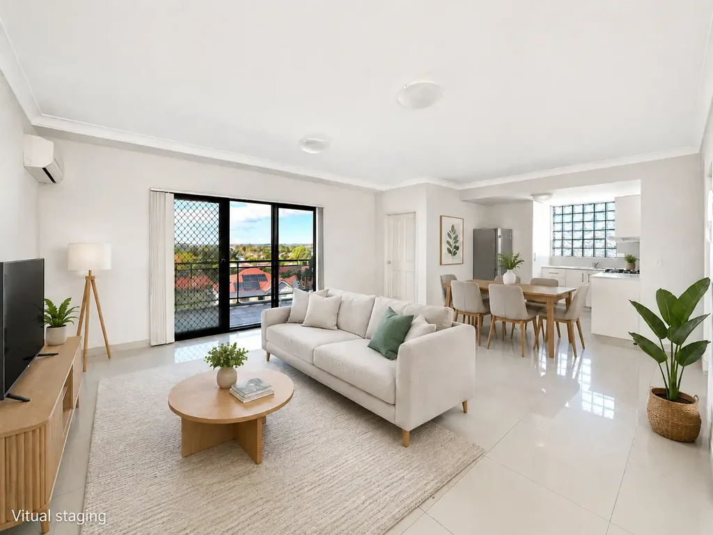 Merrylands 2房 Merrylands精装两卧 主卧套间 东向阳台 现代厨卫 地下车位 步行商圈学校 Modern Convenience, Spacious Living & Excellent Merrylands Connectivity