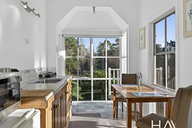 ਰਸੋਈ - 134 Crabtree Road, Grove, TAS 7109