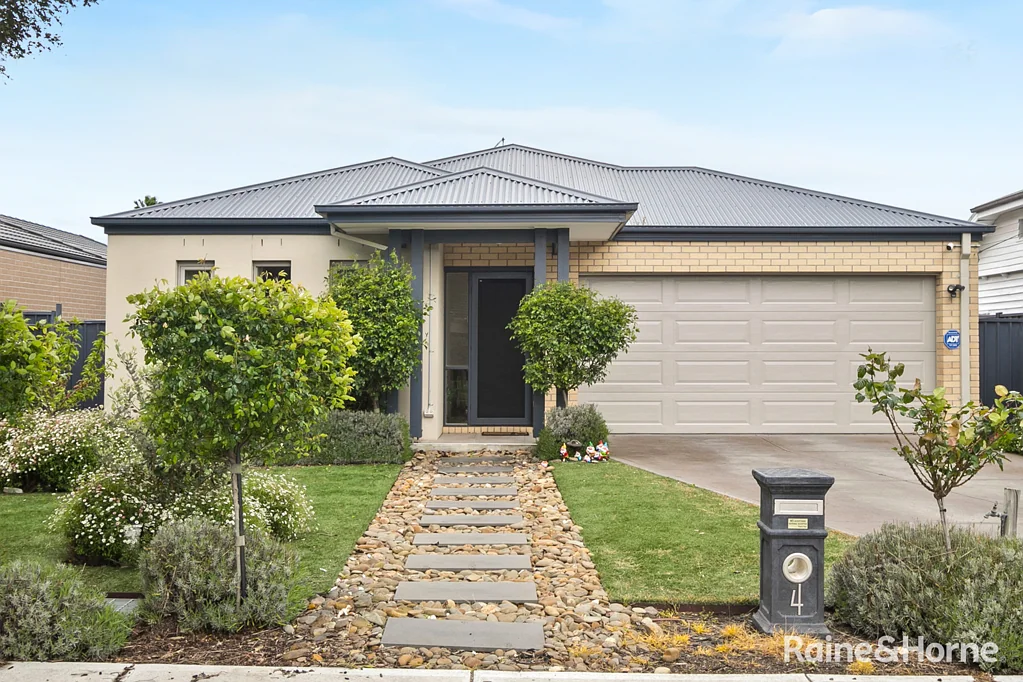 4 Hatherley Grove, Altona North, VIC 3025