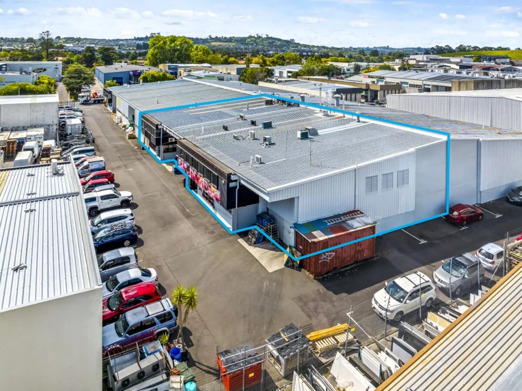 East Tamaki Split the Risk - East Tāmaki Investment