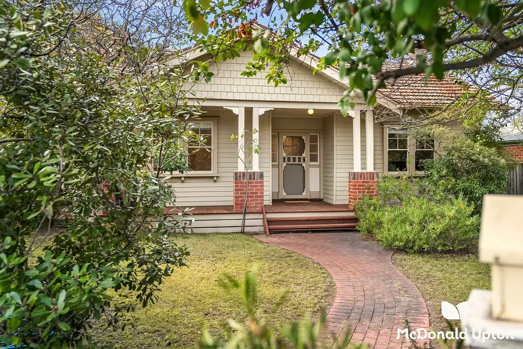 42 McCracken Street, Essendon, VIC 3040