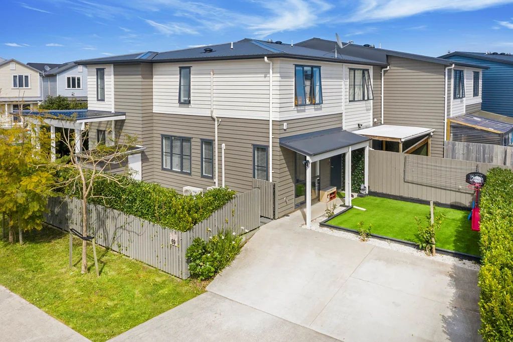 Papakura 3Habitaciones Corner Freehold Stunner - Act Fast!