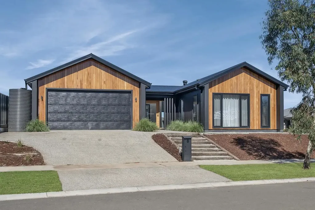 Campbells Creek 4 Slaapkamer Spacious, Stylish & Exceptionally Designed