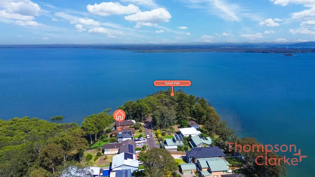 2A Caswell Crescent, Tanilba Bay, NSW 2319