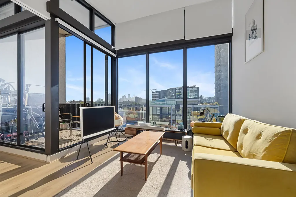 North-Facing City Views: 1 Bed + Flexi at Waterfall by Crown