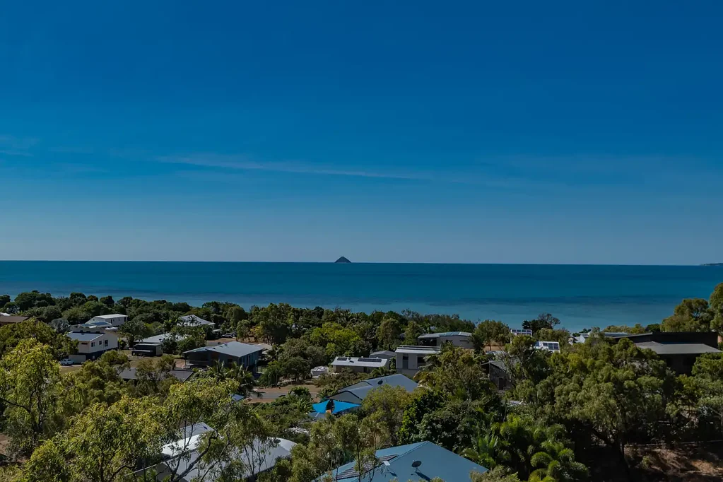 Hideaway Bay  Elevated allotment with stunning views