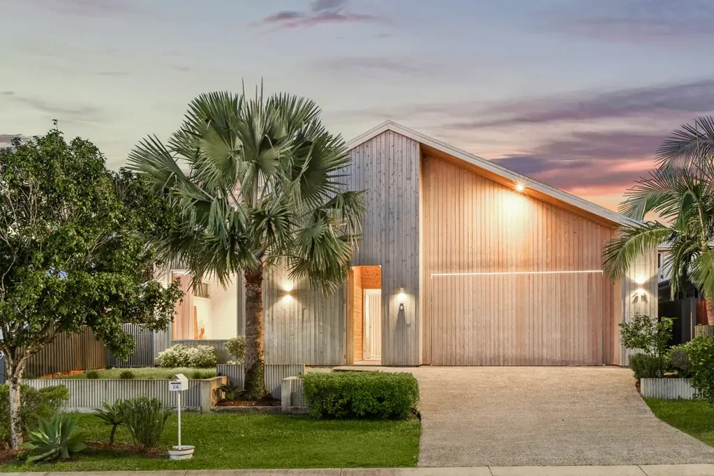 24 Clover Hill Circuit, Bangalow, NSW 2479