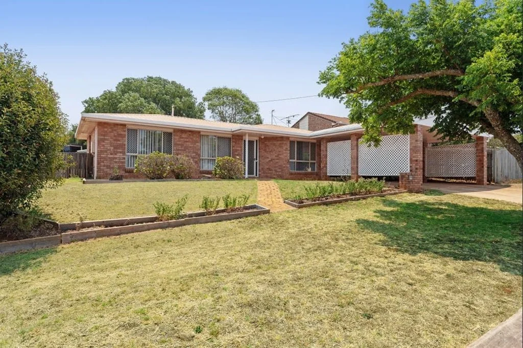 31 Marsala Court, Wilsonton Heights, QLD 4350